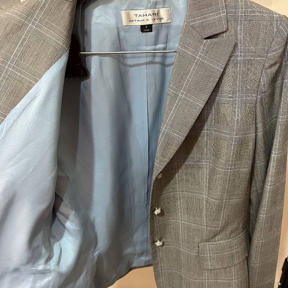 Tahari 2 Piece Skirt Suit Plaid Size 6 Women's-Preowned - Picture 5 of 12